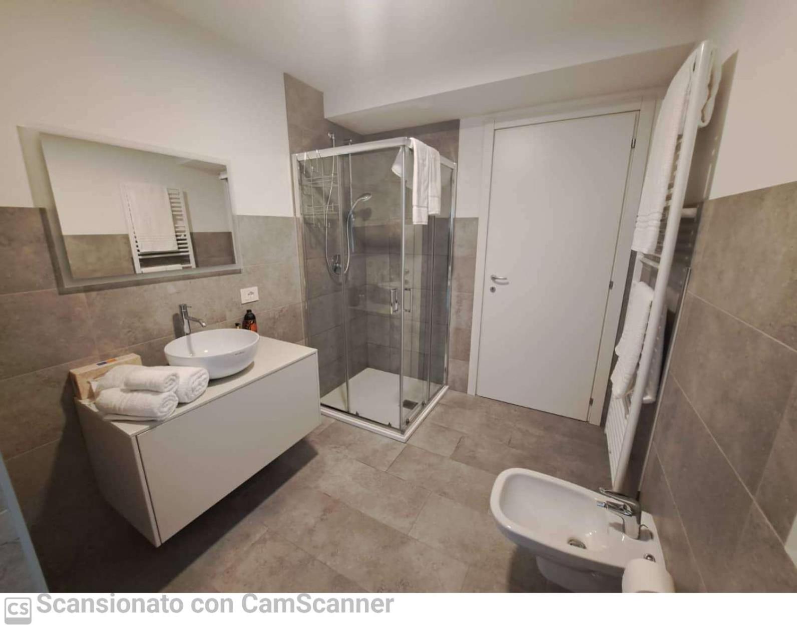 Casa Rosada Apartment Como Bagian luar foto