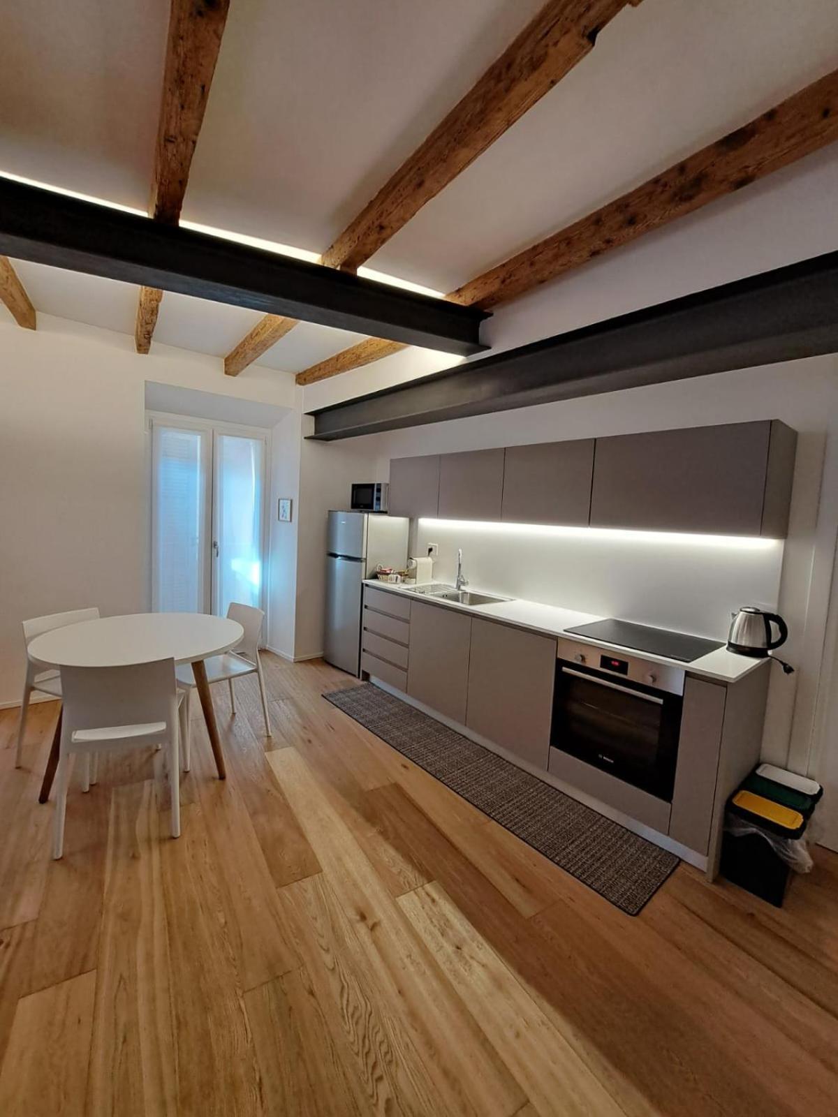 Casa Rosada Apartment Como Bagian luar foto