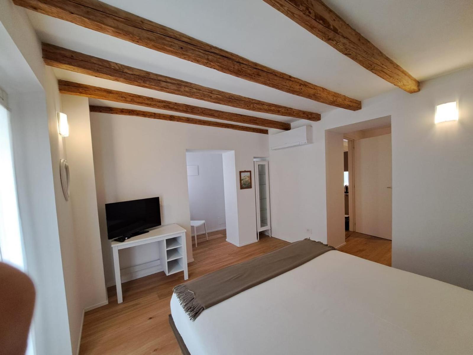 Casa Rosada Apartment Como Bagian luar foto